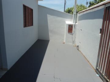 Alugar Casa / Padr&atilde;o em S&atilde;o Jos&eacute; do Rio Preto R$ 1.398,00 - Foto 6