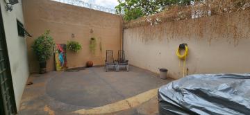 Comprar Casa / Padr&atilde;o em S&atilde;o Jos&eacute; do Rio Preto R$ 300.000,00 - Foto 3