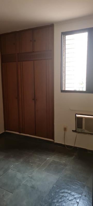 Alugar Apartamento / Padr&atilde;o em S&atilde;o Jos&eacute; do Rio Preto R$ 1.200,00 - Foto 14