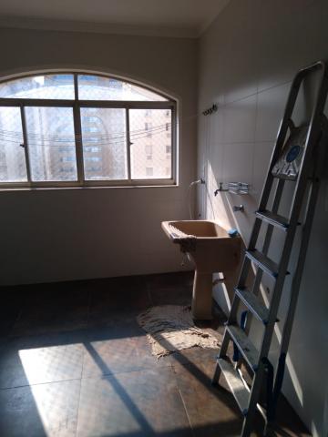 Alugar Apartamento / Padr&atilde;o em S&atilde;o Jos&eacute; do Rio Preto R$ 2.000,00 - Foto 3