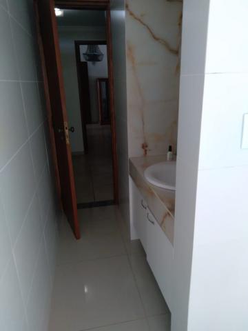 Alugar Apartamento / Padr&atilde;o em S&atilde;o Jos&eacute; do Rio Preto R$ 2.000,00 - Foto 9