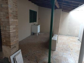 Alugar Casa / Padr&atilde;o em S&atilde;o Jos&eacute; do Rio Preto R$ 1.200,00 - Foto 2