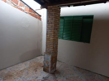 Alugar Casa / Padr&atilde;o em S&atilde;o Jos&eacute; do Rio Preto R$ 1.200,00 - Foto 4