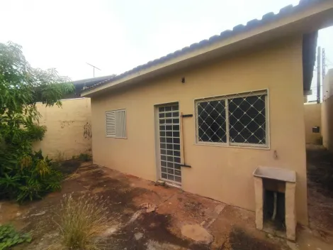 Alugar Casa / Padr&atilde;o em S&atilde;o Jos&eacute; do Rio Preto R$ 900,00 - Foto 14