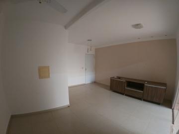 Alugar Casa / Condom&iacute;nio em S&atilde;o Jos&eacute; do Rio Preto R$ 1.600,00 - Foto 3