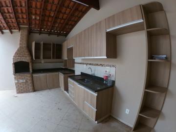 Alugar Casa / Condom&iacute;nio em S&atilde;o Jos&eacute; do Rio Preto R$ 1.600,00 - Foto 16