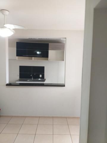 Comprar Apartamento / Padr&atilde;o em S&atilde;o Jos&eacute; do Rio Preto R$ 180.000,00 - Foto 5