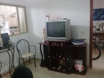 Alugar Casa / Padr&atilde;o em S&atilde;o Jos&eacute; do Rio Preto R$ 2.500,00 - Foto 4