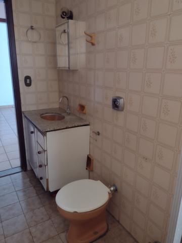 Alugar Apartamento / Padr&atilde;o em S&atilde;o Jos&eacute; do Rio Preto R$ 770,00 - Foto 7