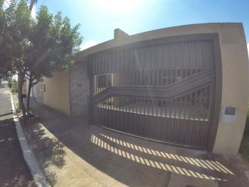Alugar Casa / Padr&atilde;o em S&atilde;o Jos&eacute; do Rio Preto. apenas R$ 320.000,00