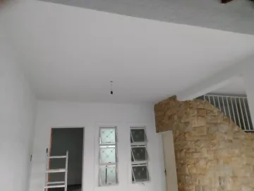 Alugar Casa / Padr&atilde;o em S&atilde;o Jos&eacute; do Rio Preto. apenas R$ 1.200,00