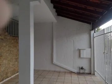 Alugar Casa / Padr&atilde;o em S&atilde;o Jos&eacute; do Rio Preto R$ 1.200,00 - Foto 2