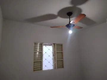 Alugar Casa / Padr&atilde;o em S&atilde;o Jos&eacute; do Rio Preto R$ 1.200,00 - Foto 7