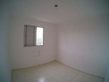 Alugar Apartamento / Padr&atilde;o em S&atilde;o Jos&eacute; do Rio Preto R$ 700,00 - Foto 9