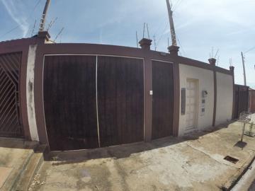 Alugar Casa / Padr&atilde;o em S&atilde;o Jos&eacute; do Rio Preto. apenas R$ 180.000,00