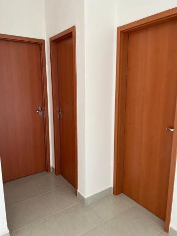 Alugar Apartamento / Padr&atilde;o em S&atilde;o Jos&eacute; do Rio Preto R$ 1.300,00 - Foto 20