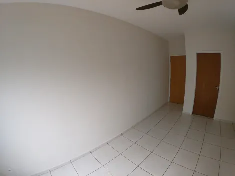 Alugar Apartamento / Padr&atilde;o em S&atilde;o Jos&eacute; do Rio Preto R$ 800,00 - Foto 2