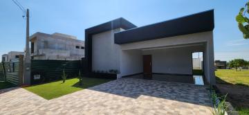 Casa / Condom&iacute;nio em Mirassol 