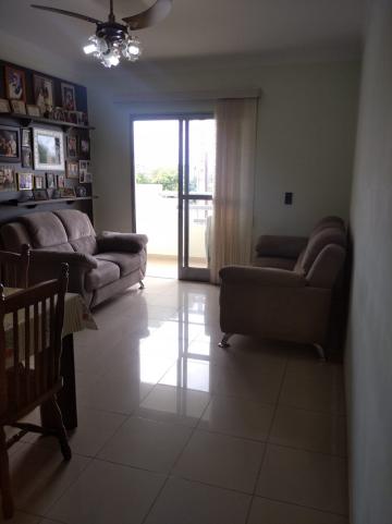 Alugar Apartamento / Padr&atilde;o em S&atilde;o Jos&eacute; do Rio Preto R$ 1.000,00 - Foto 2