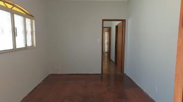 Alugar Casa / Padr&atilde;o em S&atilde;o Jos&eacute; do Rio Preto R$ 1.800,00 - Foto 3