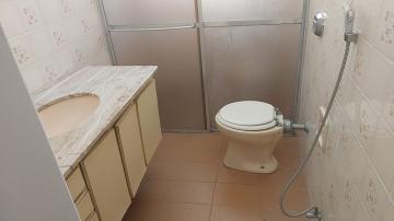 Alugar Casa / Padr&atilde;o em S&atilde;o Jos&eacute; do Rio Preto R$ 1.800,00 - Foto 5