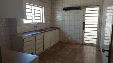 Alugar Casa / Padr&atilde;o em S&atilde;o Jos&eacute; do Rio Preto R$ 1.800,00 - Foto 14