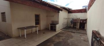 Alugar Casa / Padr&atilde;o em S&atilde;o Jos&eacute; do Rio Preto. apenas R$ 1.400,00