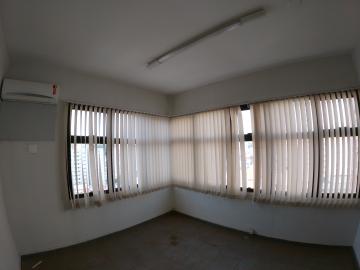 Alugar Comercial / Sala em S&atilde;o Jos&eacute; do Rio Preto R$ 1.300,00 - Foto 7
