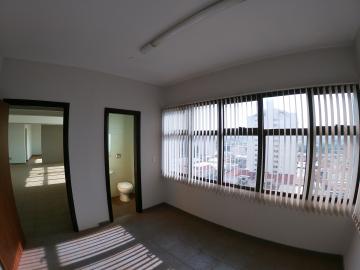 Alugar Comercial / Sala em S&atilde;o Jos&eacute; do Rio Preto R$ 1.300,00 - Foto 12