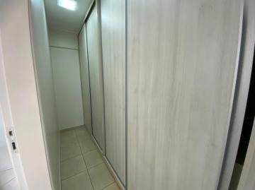 Alugar Apartamento / Padr&atilde;o em S&atilde;o Jos&eacute; do Rio Preto R$ 2.200,00 - Foto 12