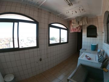 Alugar Apartamento / Padr&atilde;o em S&atilde;o Jos&eacute; do Rio Preto R$ 2.000,00 - Foto 31