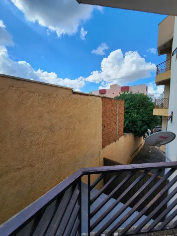 Alugar Apartamento / Padr&atilde;o em S&atilde;o Jos&eacute; do Rio Preto R$ 800,00 - Foto 3