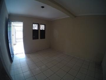 Alugar Casa / Padr&atilde;o em S&atilde;o Jos&eacute; do Rio Preto R$ 700,00 - Foto 2