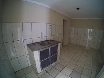 Alugar Casa / Padr&atilde;o em S&atilde;o Jos&eacute; do Rio Preto R$ 700,00 - Foto 4