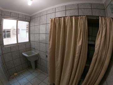 Alugar Apartamento / Padr&atilde;o em S&atilde;o Jos&eacute; do Rio Preto R$ 800,00 - Foto 12