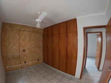 Alugar Apartamento / Padr&atilde;o em S&atilde;o Jos&eacute; do Rio Preto R$ 800,00 - Foto 19