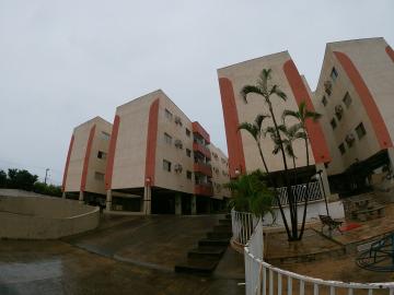 Alugar Apartamento / Padr&atilde;o em S&atilde;o Jos&eacute; do Rio Preto R$ 800,00 - Foto 2