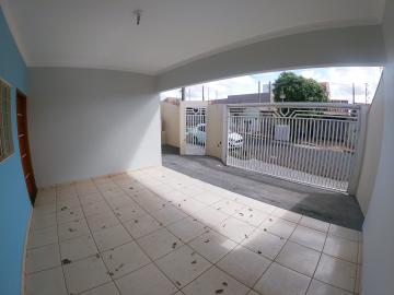 Alugar Casa / Padr&atilde;o em S&atilde;o Jos&eacute; do Rio Preto R$ 1.700,00 - Foto 2