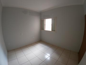 Alugar Casa / Padr&atilde;o em S&atilde;o Jos&eacute; do Rio Preto R$ 1.700,00 - Foto 14
