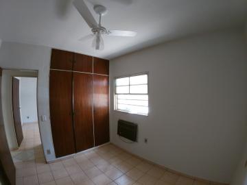 Alugar Apartamento / Padr&atilde;o em S&atilde;o Jos&eacute; do Rio Preto R$ 1.100,00 - Foto 6