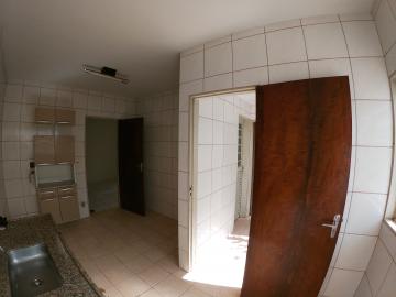 Alugar Apartamento / Padr&atilde;o em S&atilde;o Jos&eacute; do Rio Preto R$ 1.100,00 - Foto 16