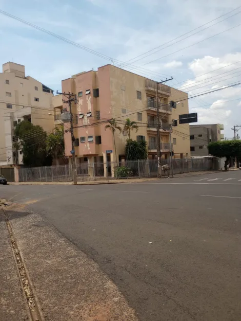 Alugar Apartamento / Padr&atilde;o em S&atilde;o Jos&eacute; do Rio Preto R$ 900,00 - Foto 27