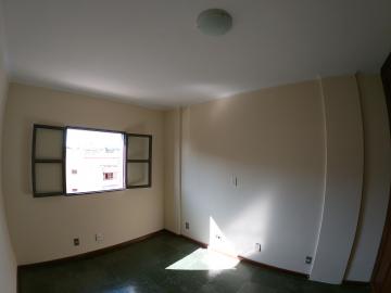 Alugar Apartamento / Padr&atilde;o em S&atilde;o Jos&eacute; do Rio Preto R$ 900,00 - Foto 8