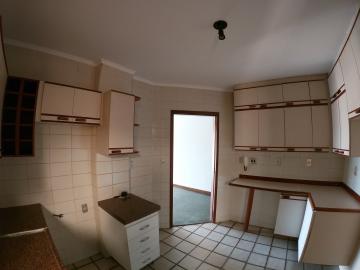 Alugar Apartamento / Padr&atilde;o em S&atilde;o Jos&eacute; do Rio Preto R$ 900,00 - Foto 21