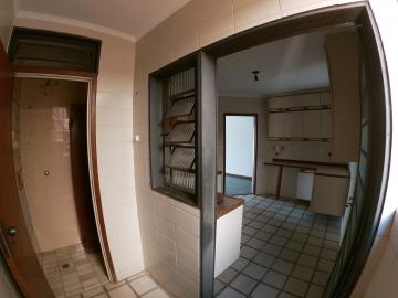 Alugar Apartamento / Padr&atilde;o em S&atilde;o Jos&eacute; do Rio Preto R$ 900,00 - Foto 23