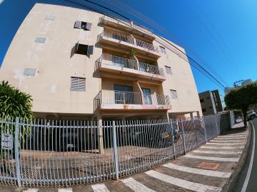 Alugar Apartamento / Padr&atilde;o em S&atilde;o Jos&eacute; do Rio Preto R$ 900,00 - Foto 26