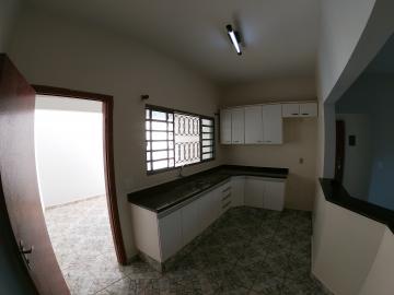 Alugar Casa / Padr&atilde;o em S&atilde;o Jos&eacute; do Rio Preto R$ 900,00 - Foto 15