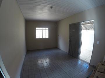 Alugar Casa / Padr&atilde;o em S&atilde;o Jos&eacute; do Rio Preto R$ 750,00 - Foto 9
