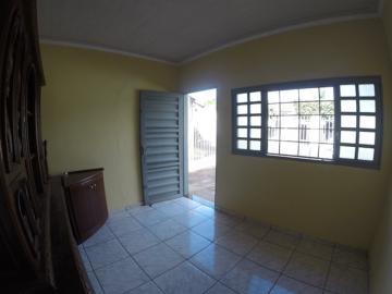 Alugar Casa / Padr&atilde;o em S&atilde;o Jos&eacute; do Rio Preto R$ 750,00 - Foto 3