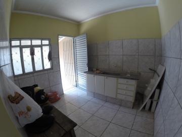 Alugar Casa / Padr&atilde;o em S&atilde;o Jos&eacute; do Rio Preto R$ 750,00 - Foto 4